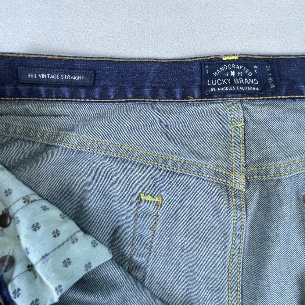 Lucky Brand Jeans Mens 38x32 Blue 361‎ Vintage Straight Dark Wash Denim Pants - Picture 2 of 9